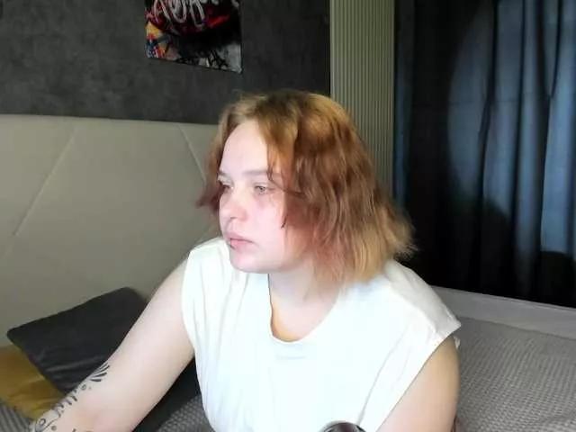 Looly-Rise on BongaCams 