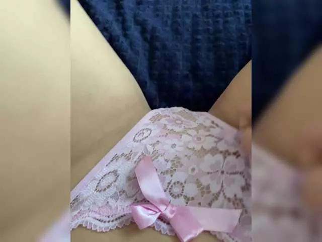 Love-me11 on BongaCams 