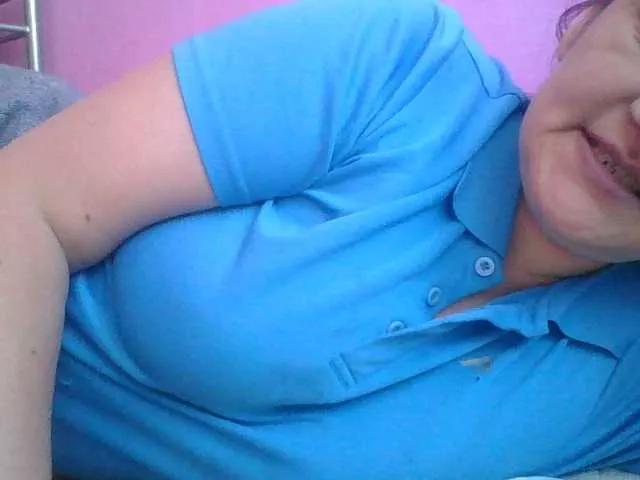 Luci22 on BongaCams 