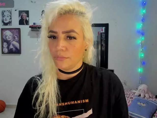 luckyjok on BongaCams 
