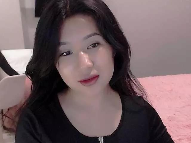 LucyLiu on BongaCams 