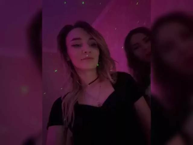 Lunaluxseri on BongaCams 