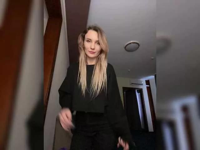 Lunaluxseri on BongaCams 