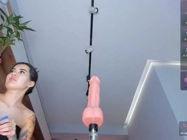 maakimo on BongaCams 