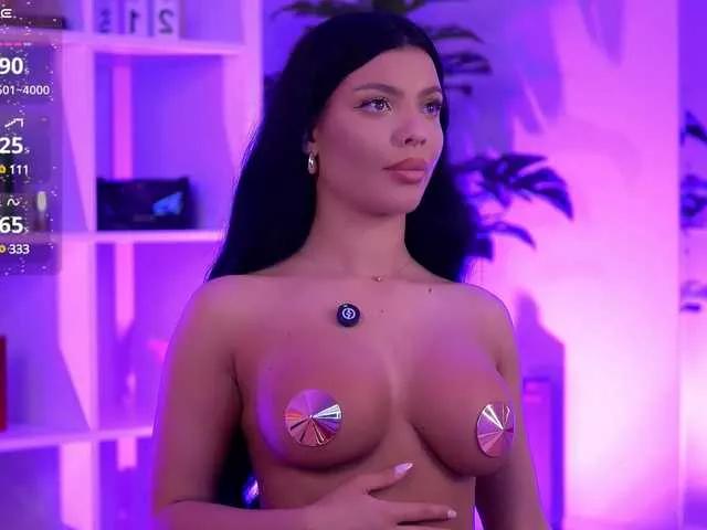 MadisonColes on BongaCams 