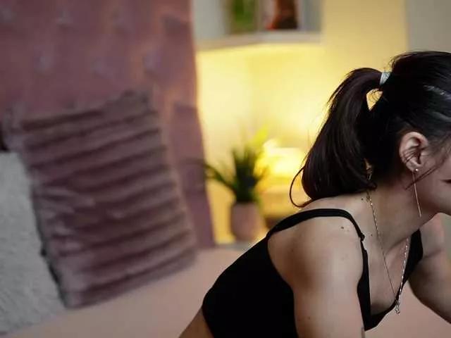 MaiaMini on BongaCams 