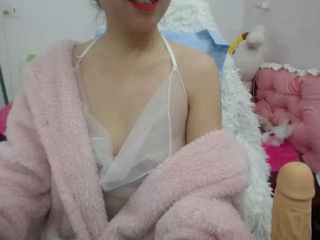 MariidolAsian on BongaCams 