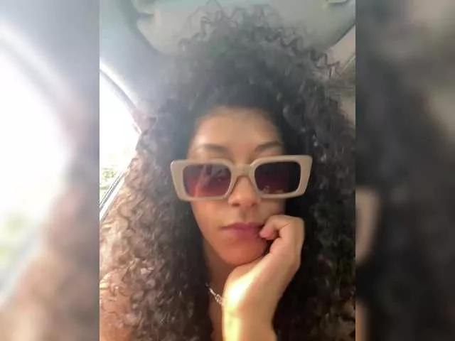 MaskGirl on BongaCams 