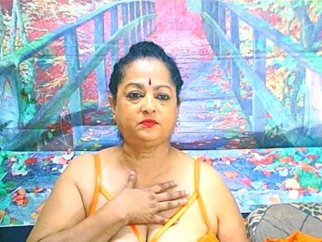 matureindian on BongaCams 