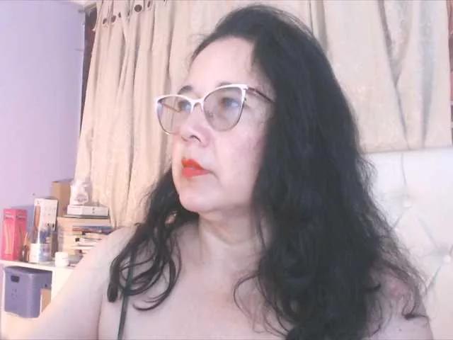 Maturepriscila on BongaCams 