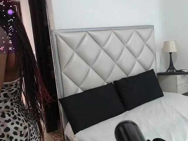 Maya-Baker on BongaCams 