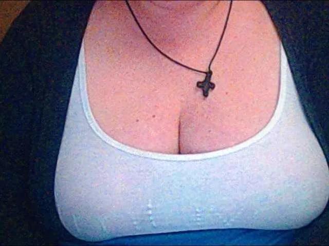 mayalove4u on BongaCams