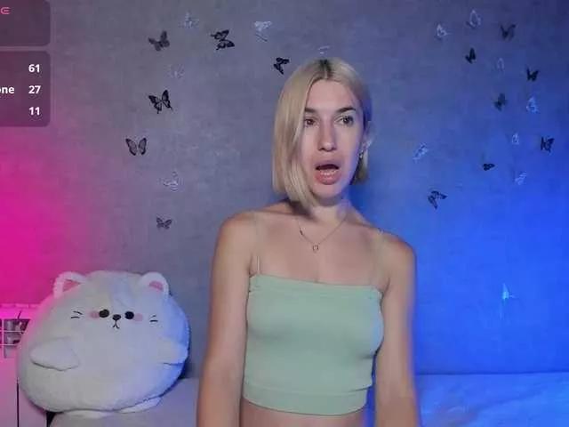 Offline Melaminsy on BongaCams