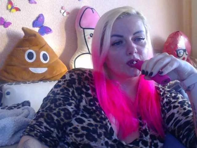 melek-7250 on BongaCams 