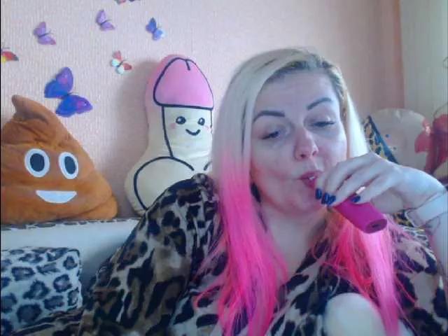 melek-7250 on BongaCams 