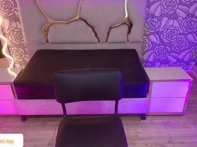 Mellani-tay on BongaCams 