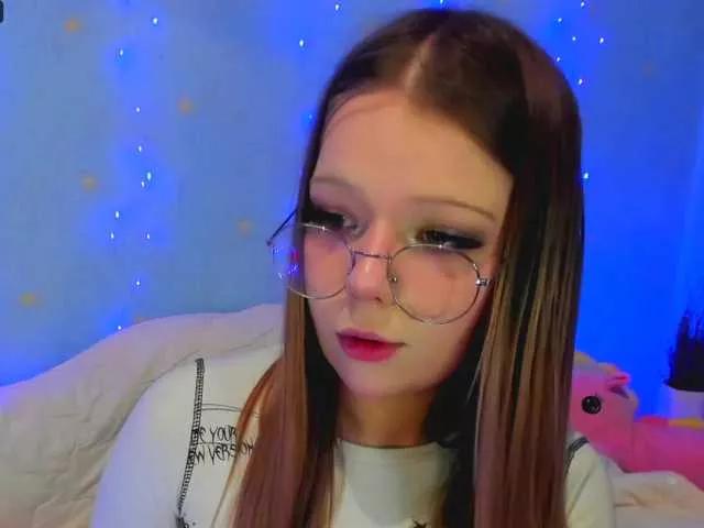 MelMooon on BongaCams 