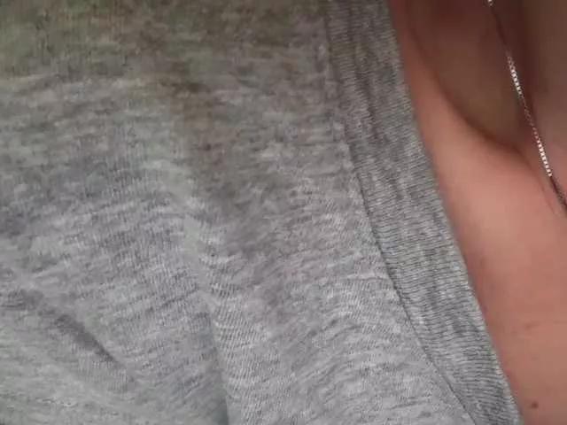mermaidlexi on BongaCams 