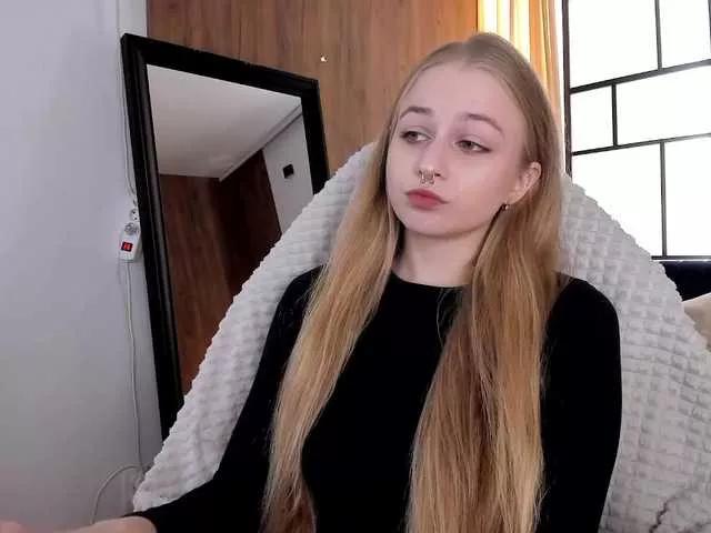 MiaMeowa on BongaCams 