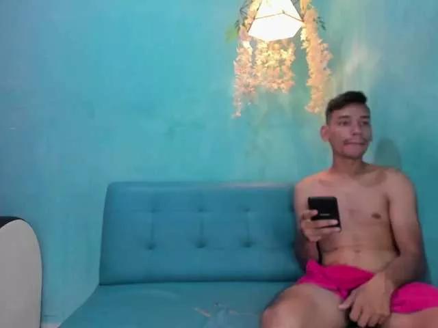 Milfandrea on BongaCams 