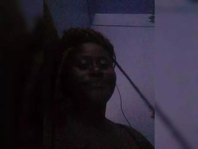 Milkshakebby2 on BongaCams 