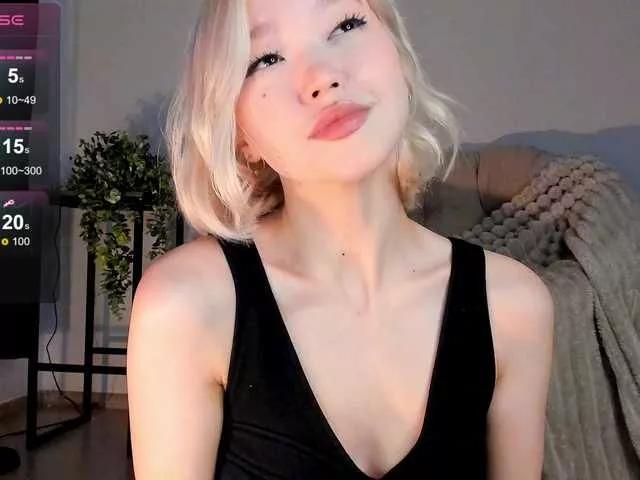 milli-sunrise on BongaCams 
