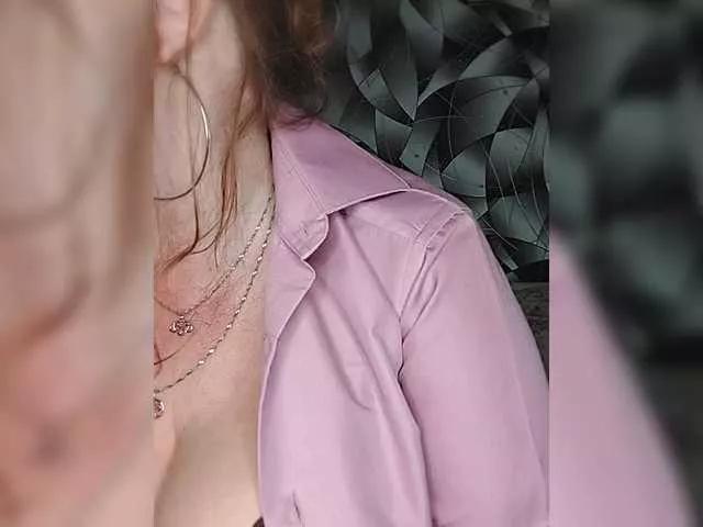 milli1983 on BongaCams 