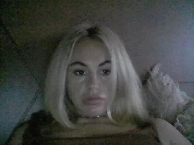 Millisa13 on BongaCams 