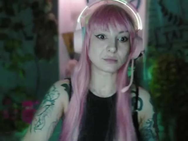 Mini0Melloo on BongaCams 