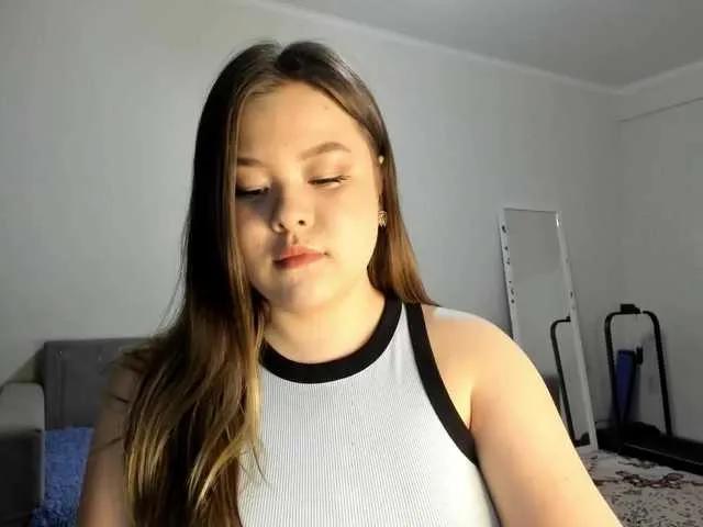 Offline Mirenelma on BongaCams
