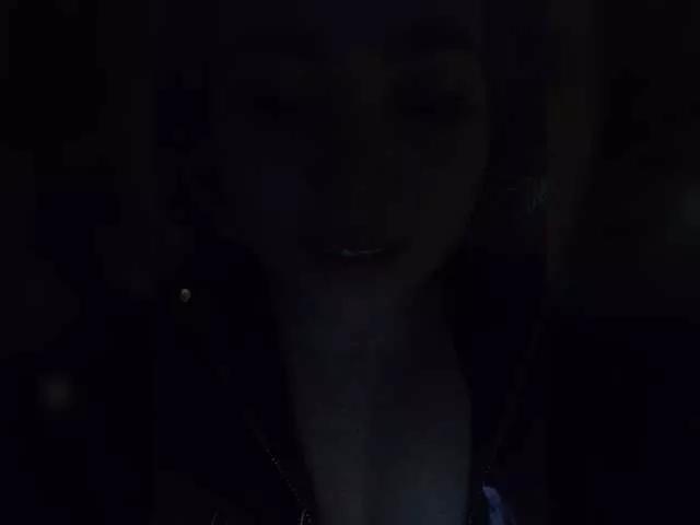 MishaIksu on BongaCams 