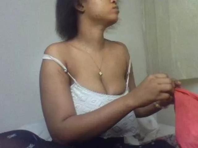 Miss-riri on BongaCams 