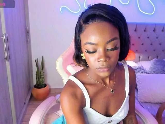 Miss-west on BongaCams 