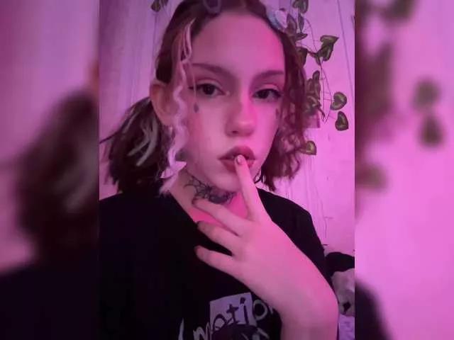 Molly-and-Ewa on BongaCams 