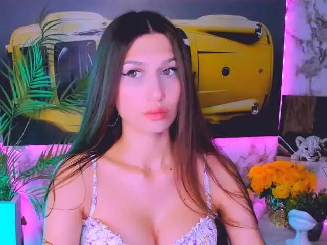 Mollyinyourmind on BongaCams