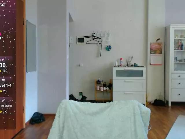 momorenaaa on BongaCams 