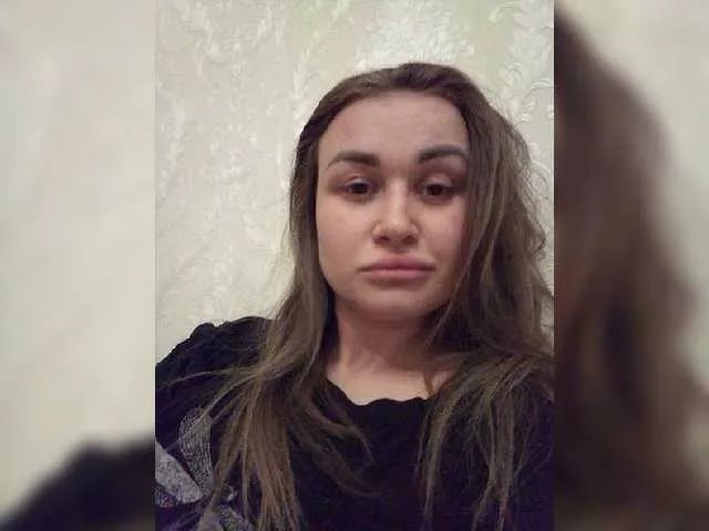 monmarter9339 on BongaCams