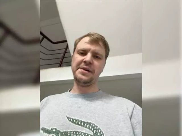 monmarter9339 on BongaCams