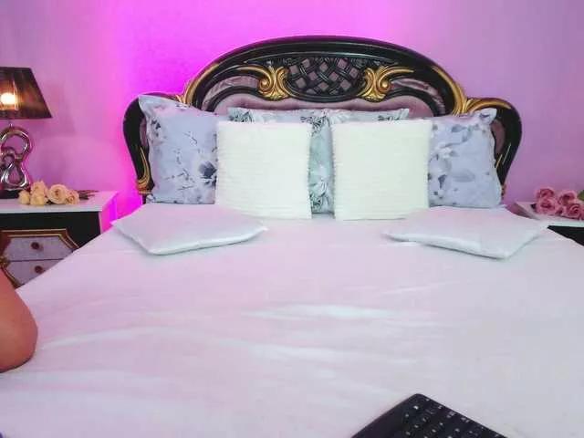 MyaJenson on BongaCams 