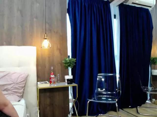 NadaReed on BongaCams 