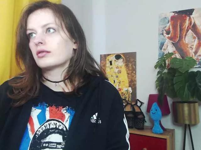 NadineGold on BongaCams 