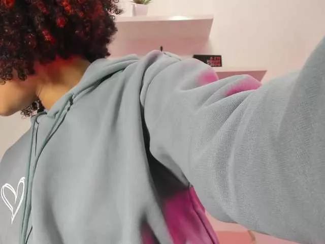 naia-blesed on BongaCams 