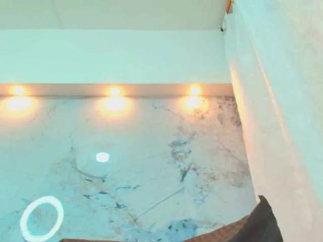Natasha-Colins on BongaCams 