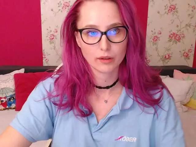 NatashaRouge on BongaCams 