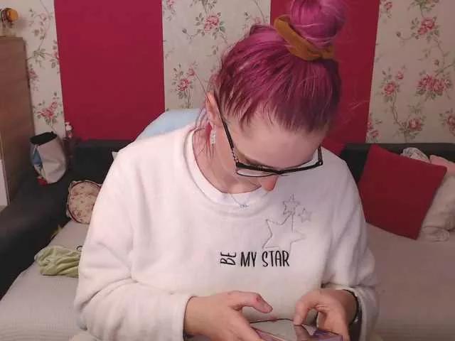 NatashaRouge on BongaCams 