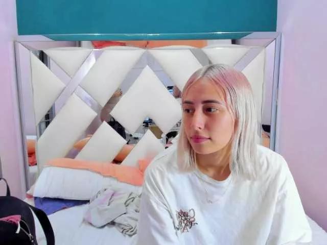 NathyAndEmily on BongaCams 