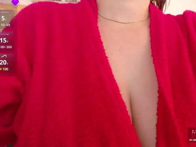 naturalmoommy on BongaCams 