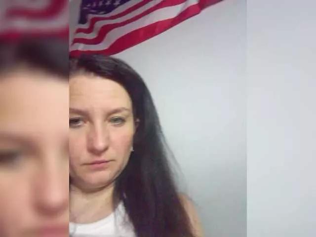 Olha5335 on BongaCams 