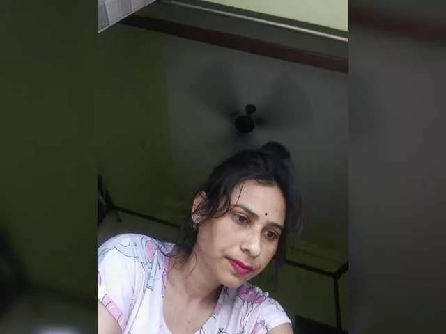 Pakhi on BongaCams 