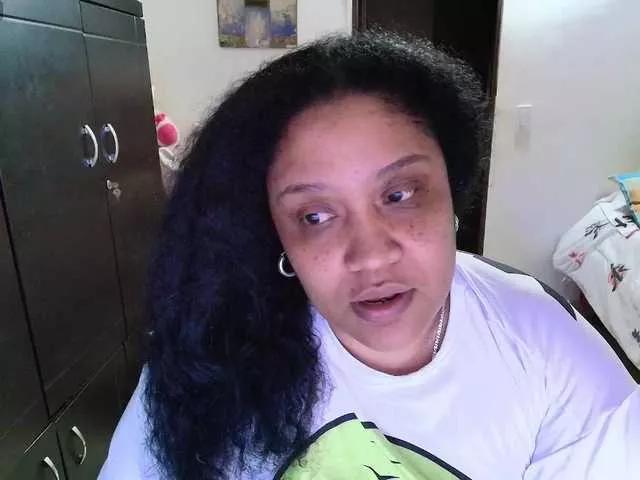 PandoraDreams on BongaCams 